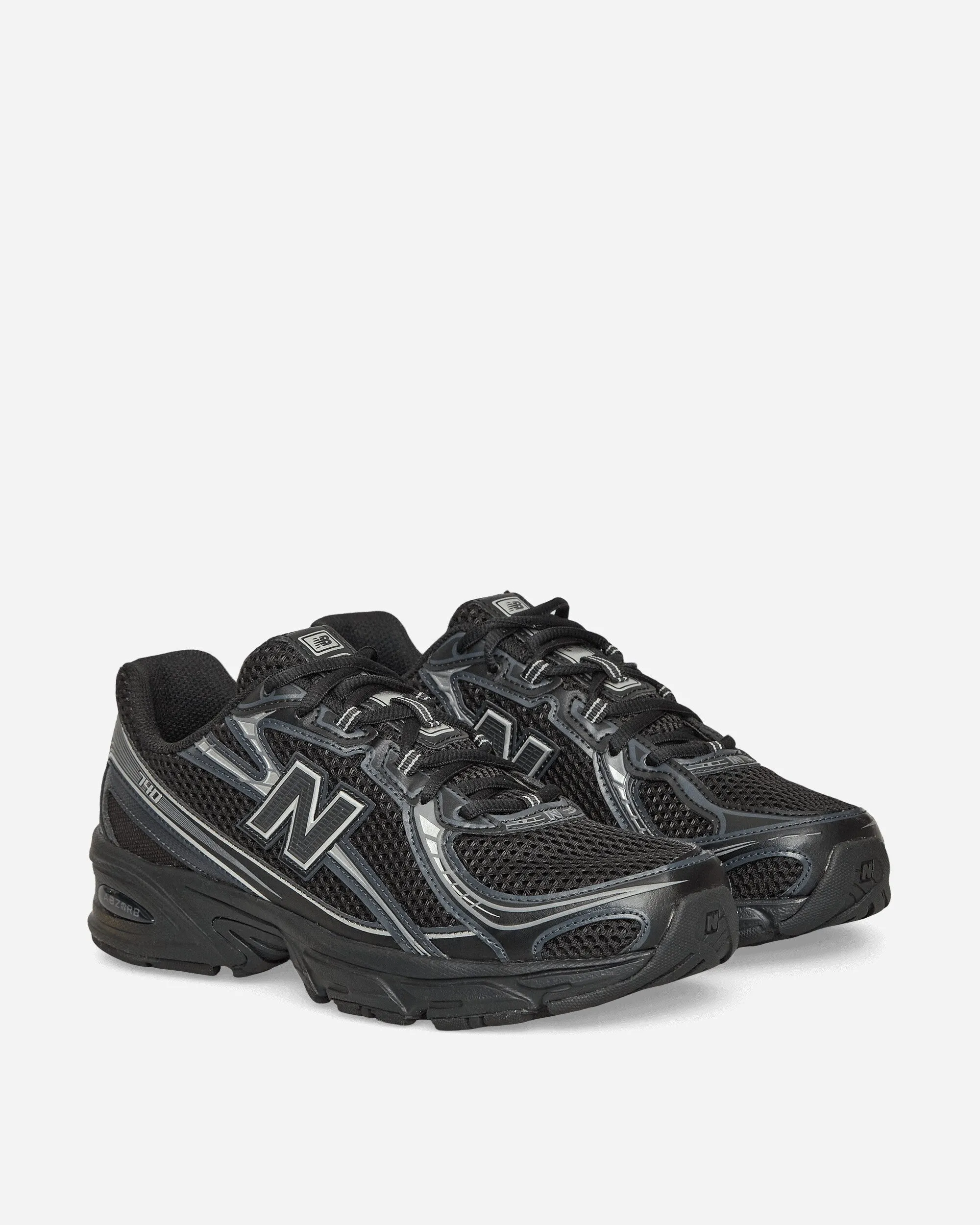 740 Sneakers Schwarz / Silber Metallic