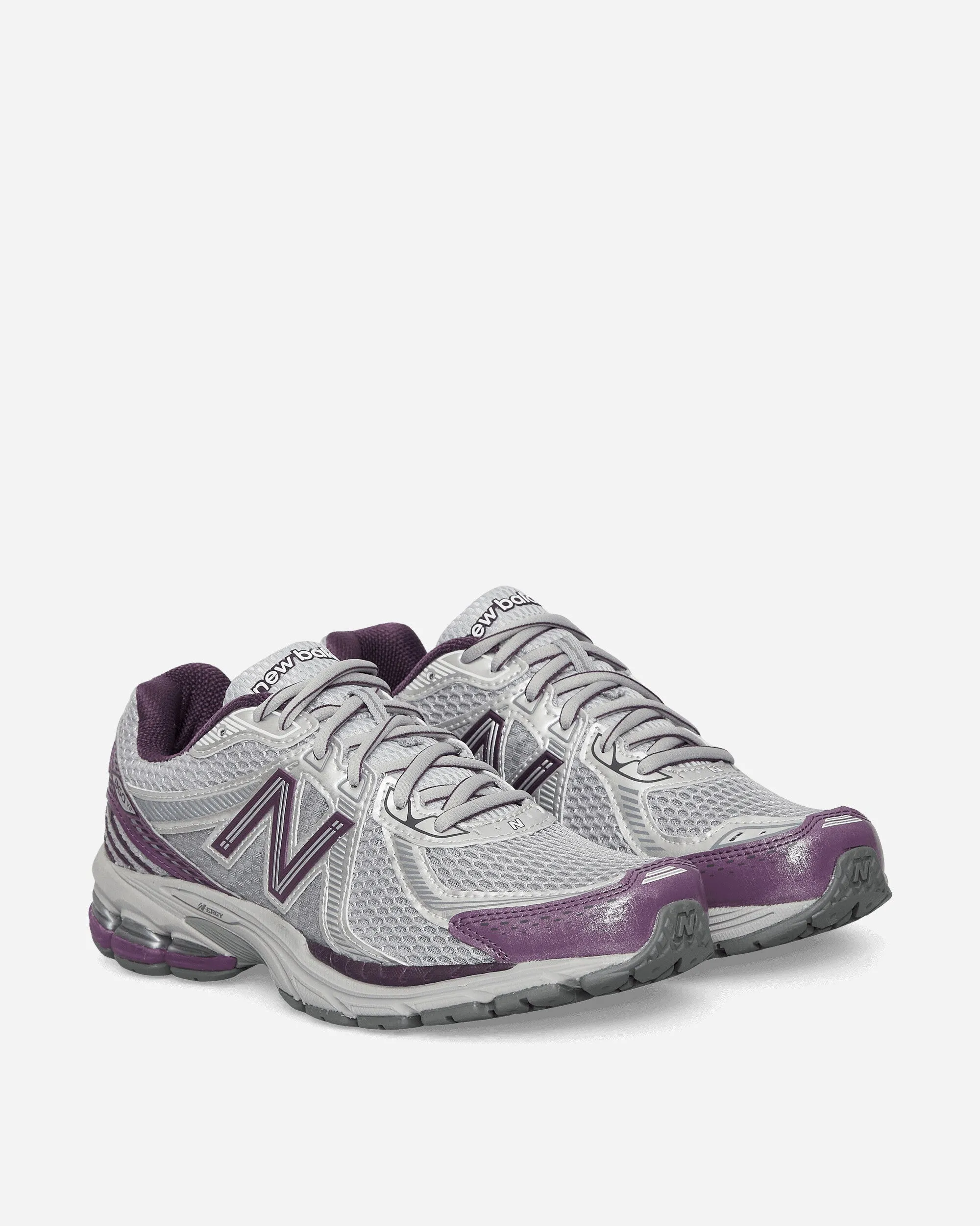 860v2 Sneakers Regenwolke / Silber Metallic / Staubiges Grau