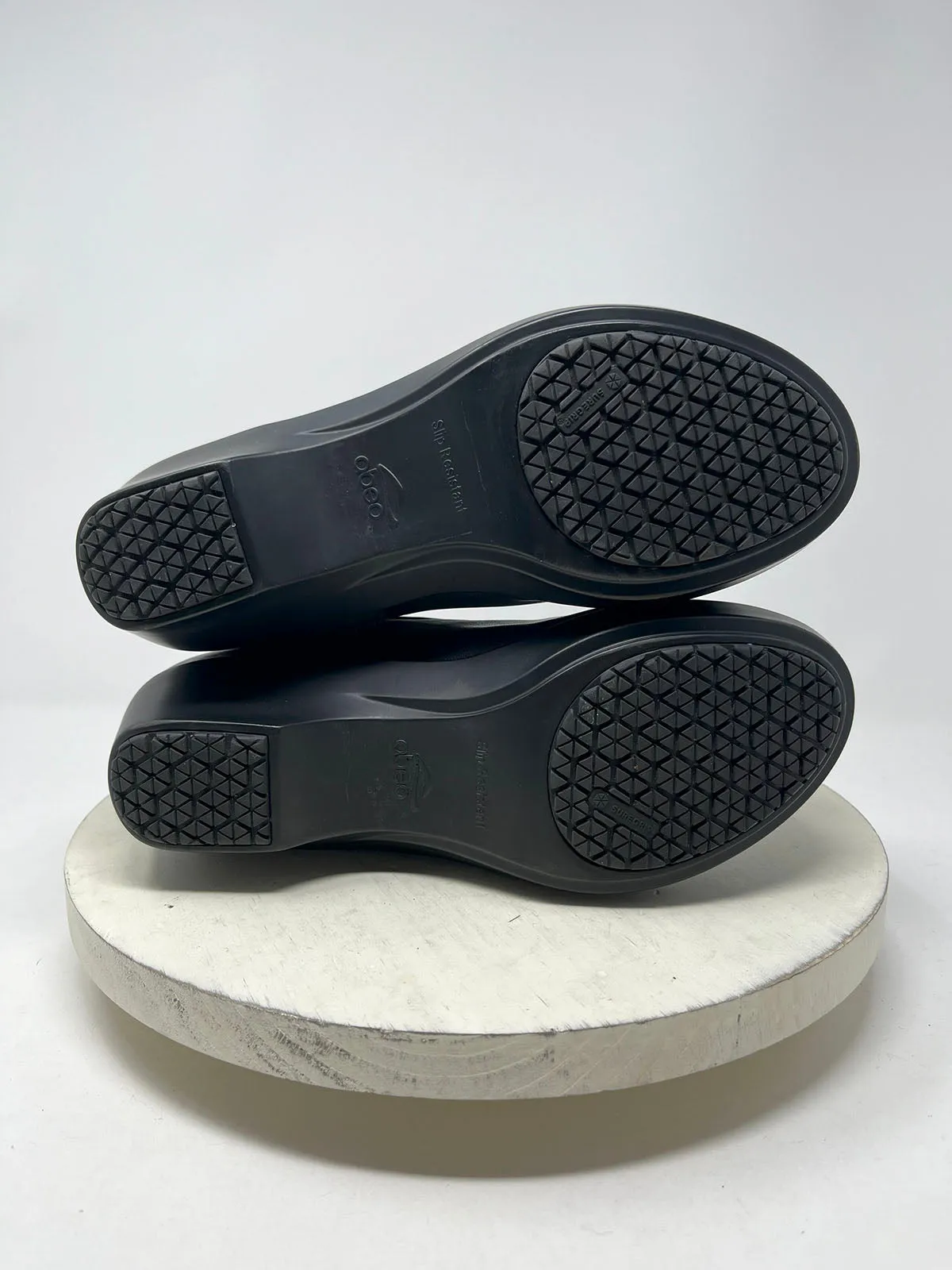 Abeo Größe 9,5 Schwarze Leder Boots mit Rüschen