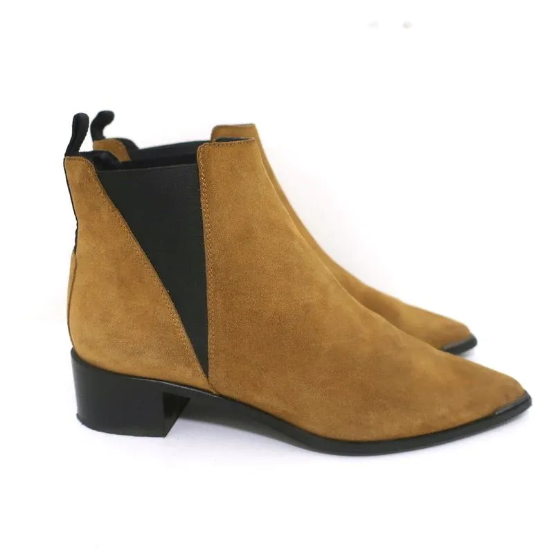 Acne Studios Knöchelstiefel Jensen Braun Wildleder Größe 39 Spitze Chelsea Booties