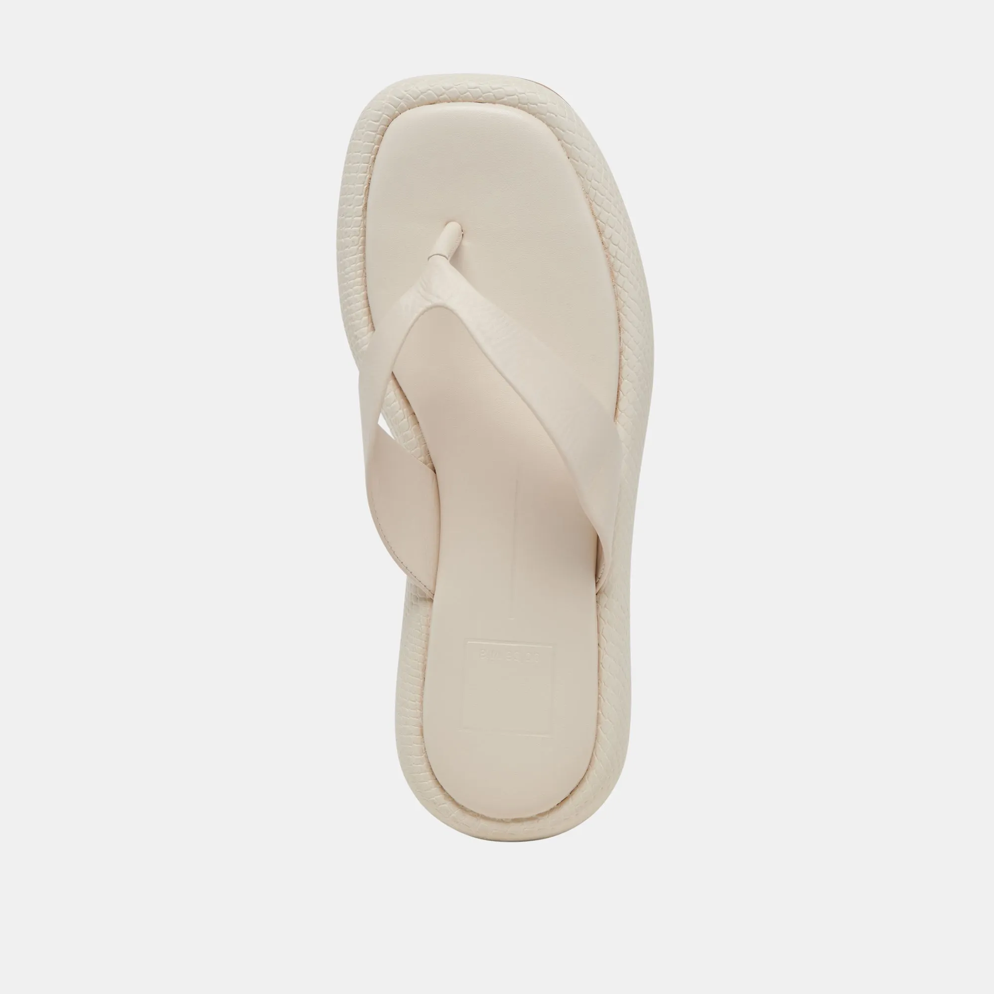 ADIN SANDALEN IN ELFENBEINFARBENEM LEDER