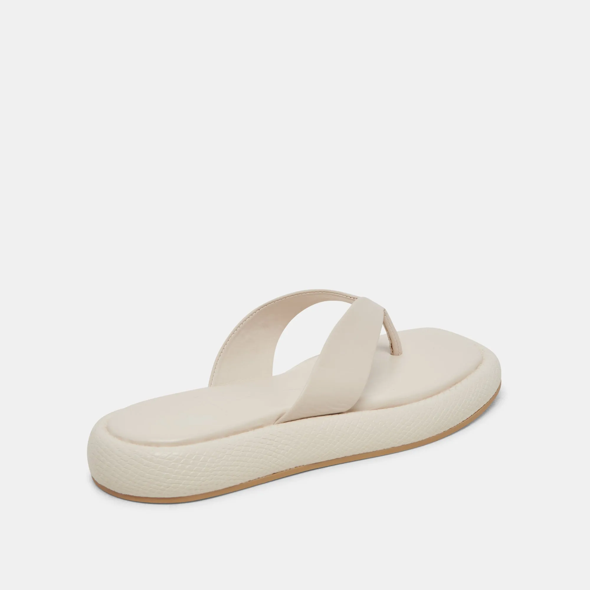 ADIN SANDALEN IN ELFENBEINFARBENEM LEDER