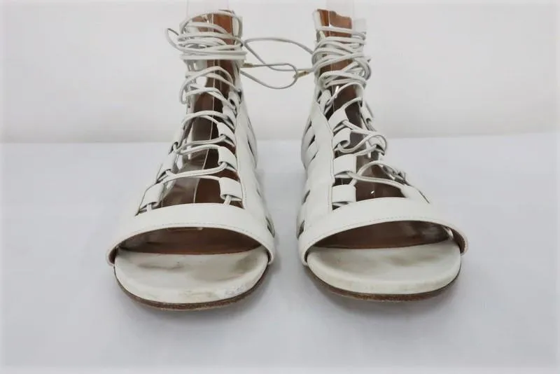 Aquazzura Amazon Gladiatoren-Sandalen Weißes Leder Größe 37.5 Schnürung Flache Schuhe