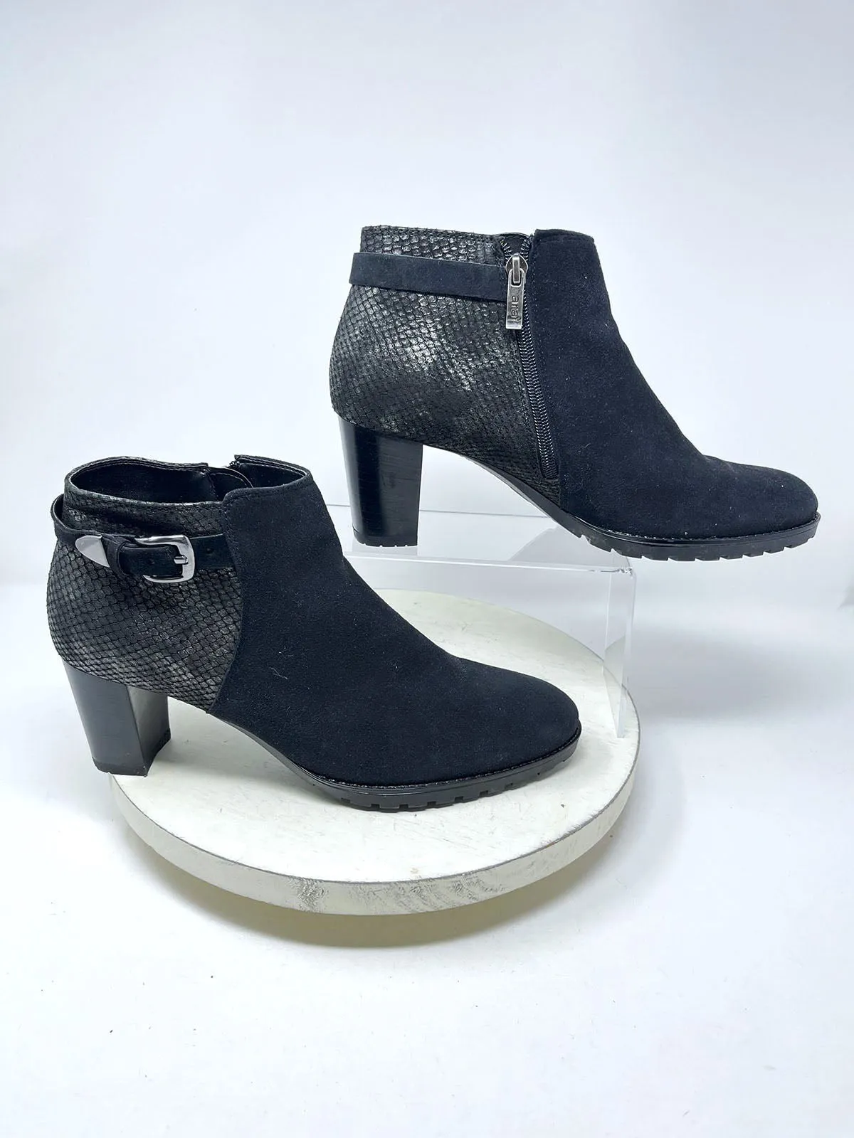 Ara Größe 11N (8,5) Schwarze Schlangenprägung Stiefel NWOB
