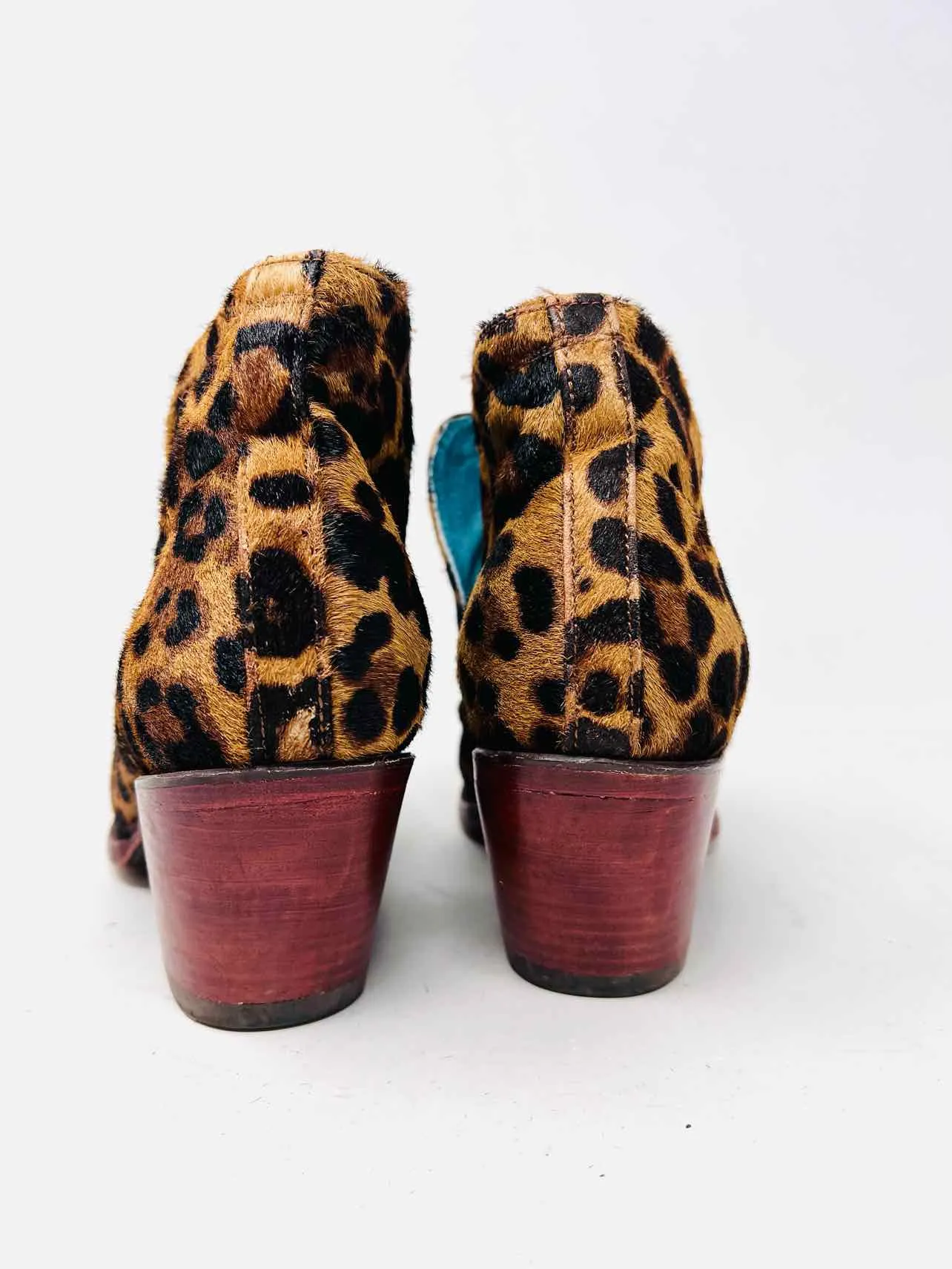 Ariat Größe 8,5 Natur/Braun-Schwarz Tierprint Rindleder AS IS Schuhe Knöchelstiefel