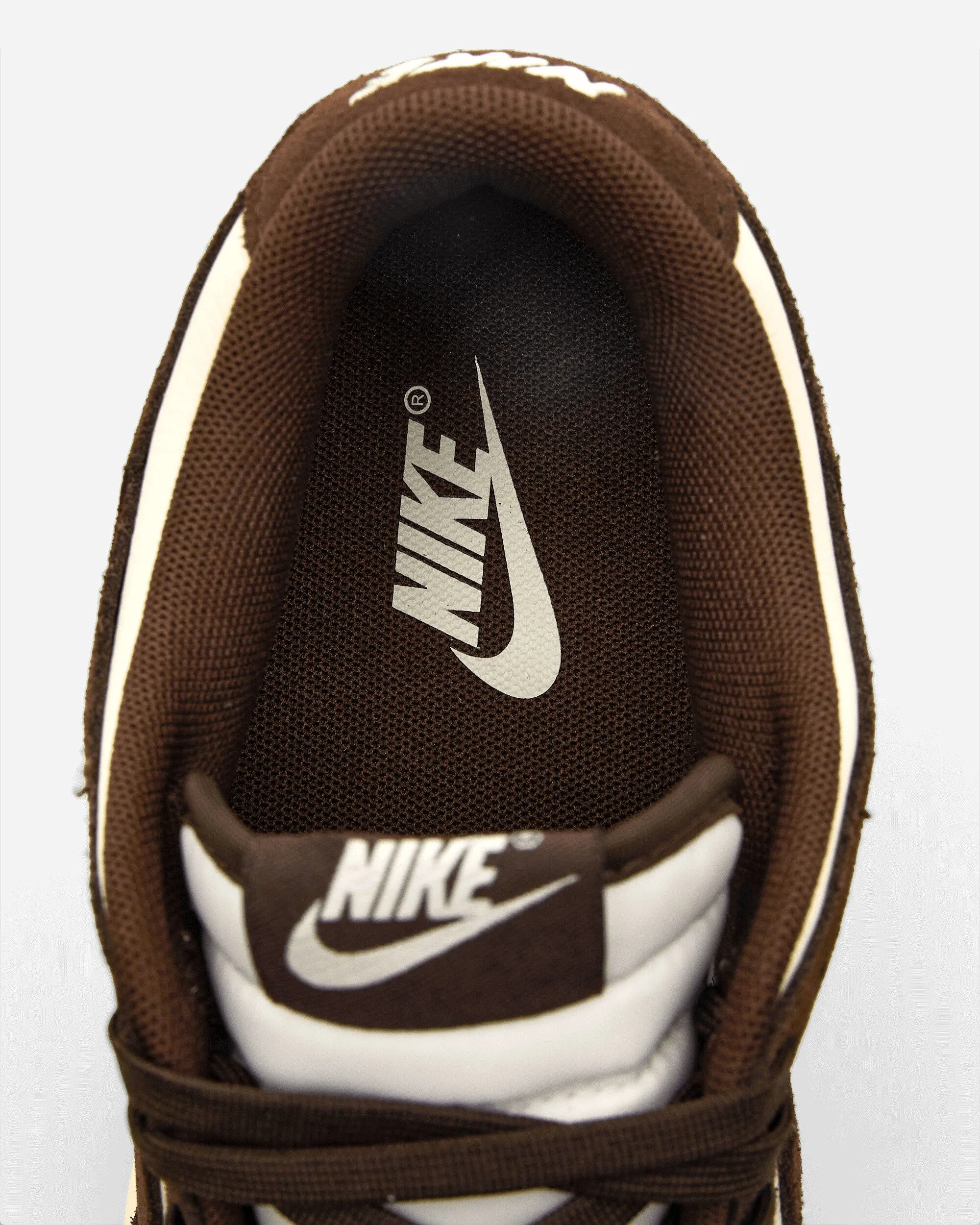 Dunk Low Retro SE Sneakers Blasses Elfenbein / Barockbraun