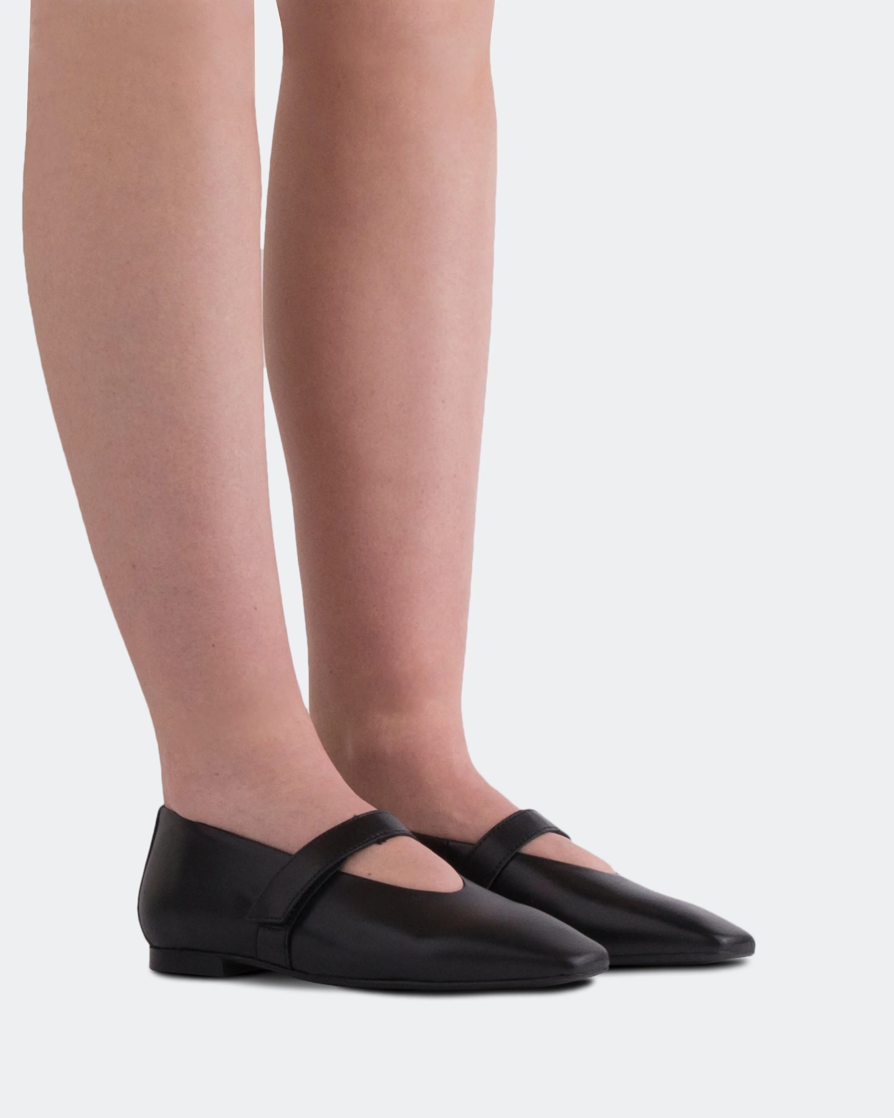 Flordeliz Schwarz Leder