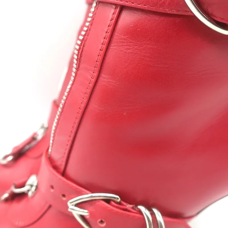 Gianvito Rossi Stiefeletten mit Reißverschluss und Riemchen in Rot Leder Größe 36,5
