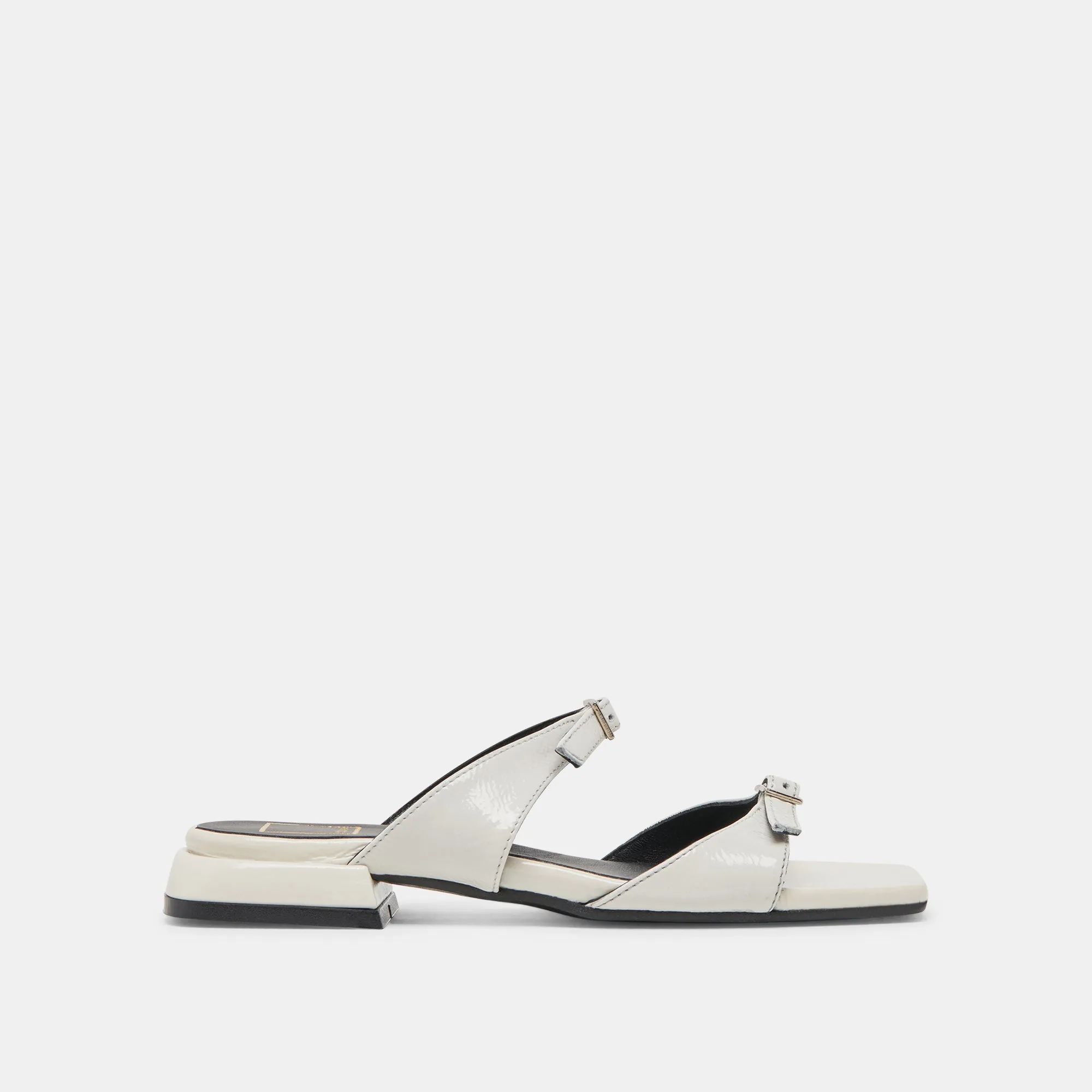 LAVERN SANDALEN OFF WHITE CRINKLE PATENT