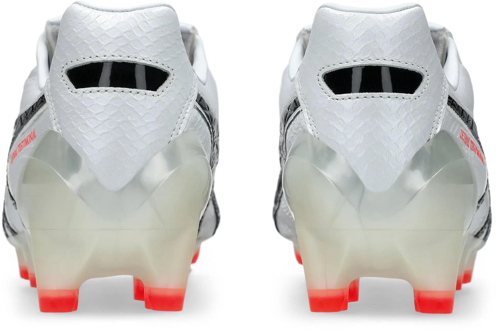 Tödliches Zeugnis 4 IT Fußballschuhe