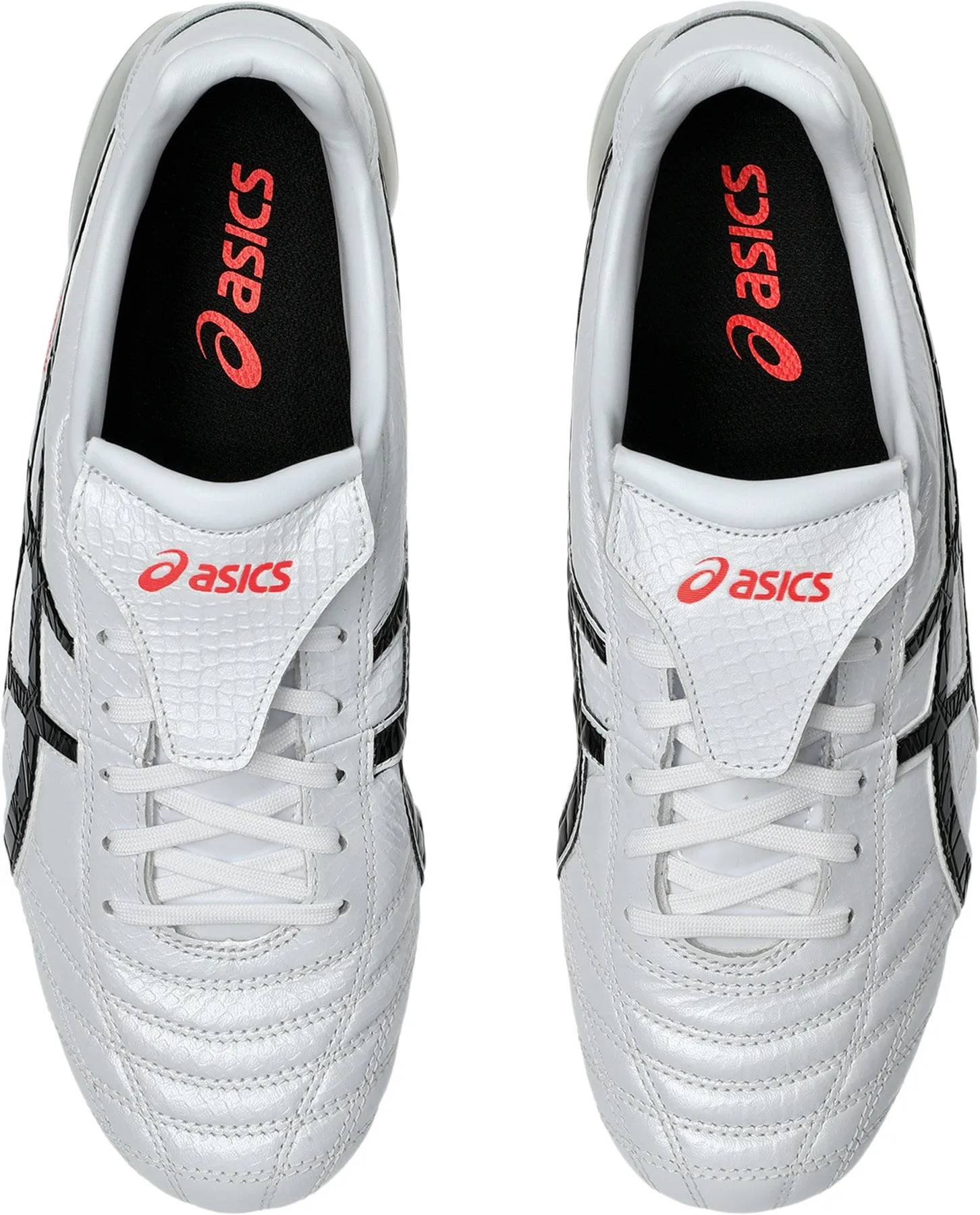Tödliches Zeugnis 4 IT Fußballschuhe