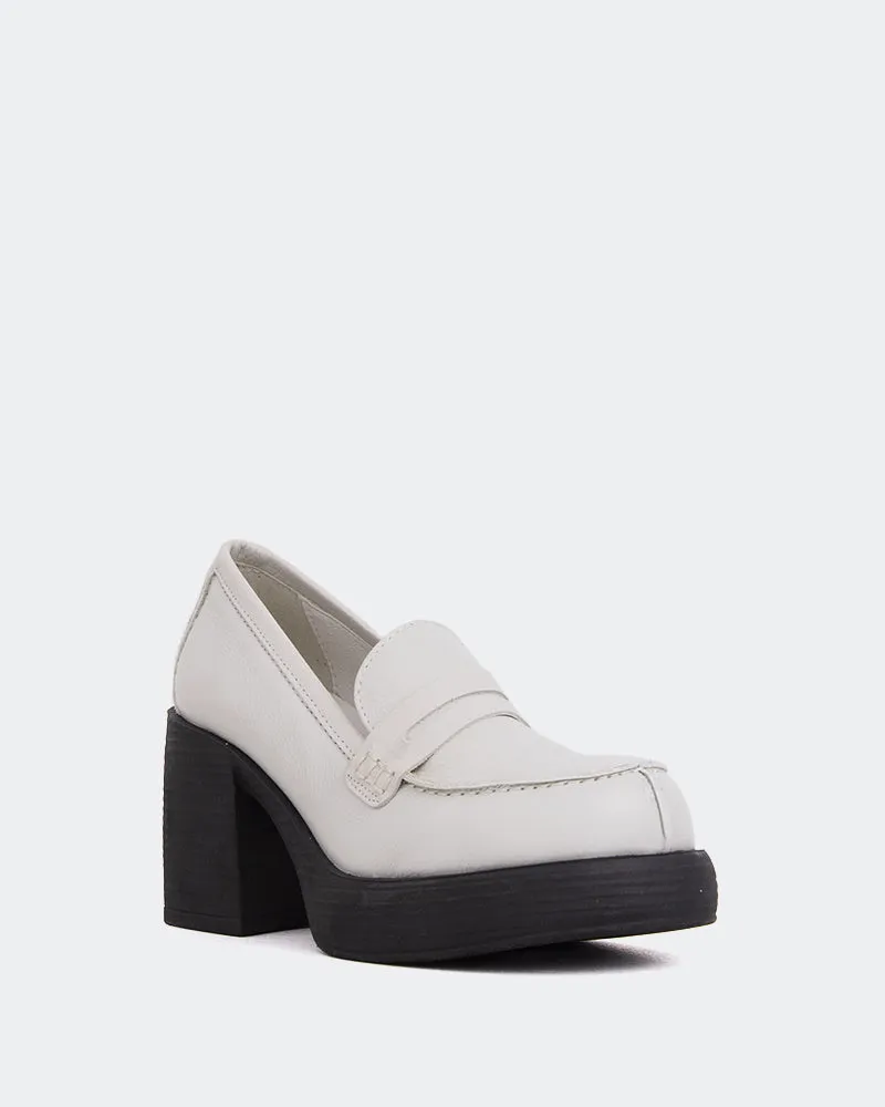 Levigne Off White Leder