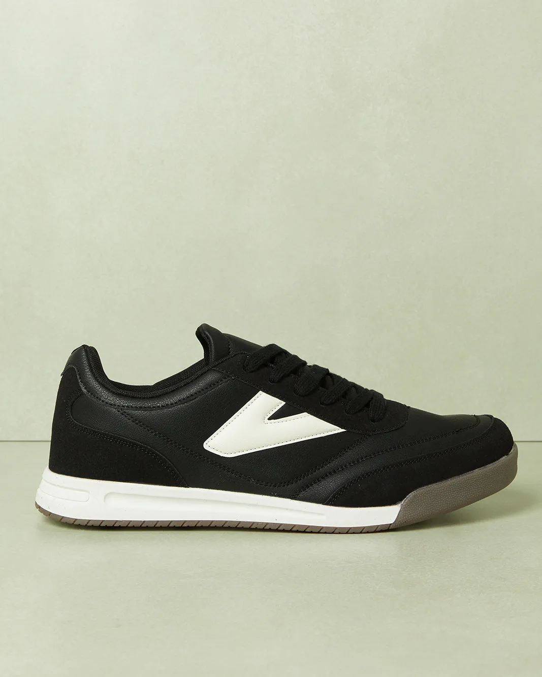 Herren-Sneaker in Schwarz mit Farbblock-Design