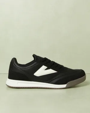 Herren-Sneaker in Schwarz mit Farbblock-Design