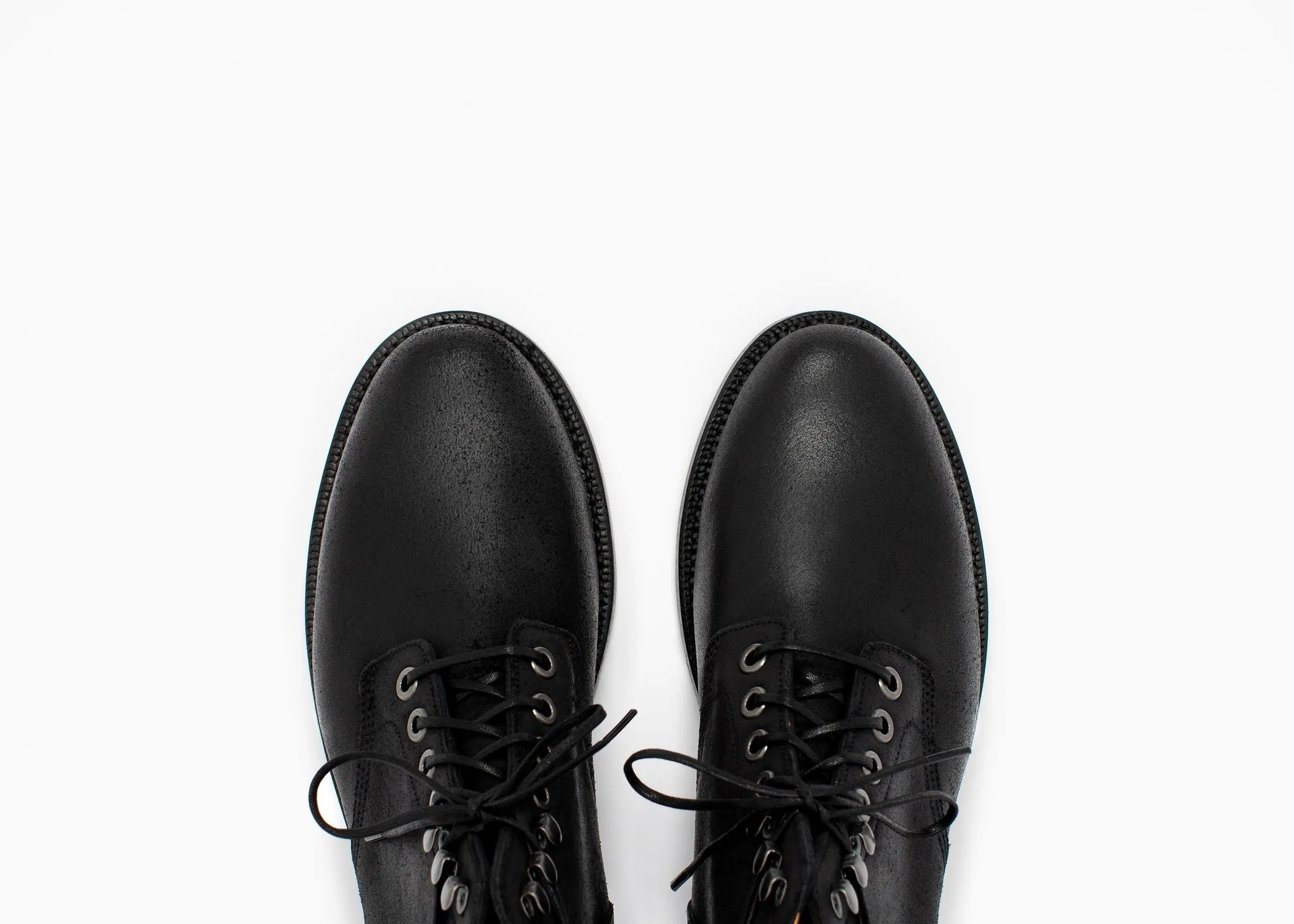 Nora Boot Black Wachs Commander