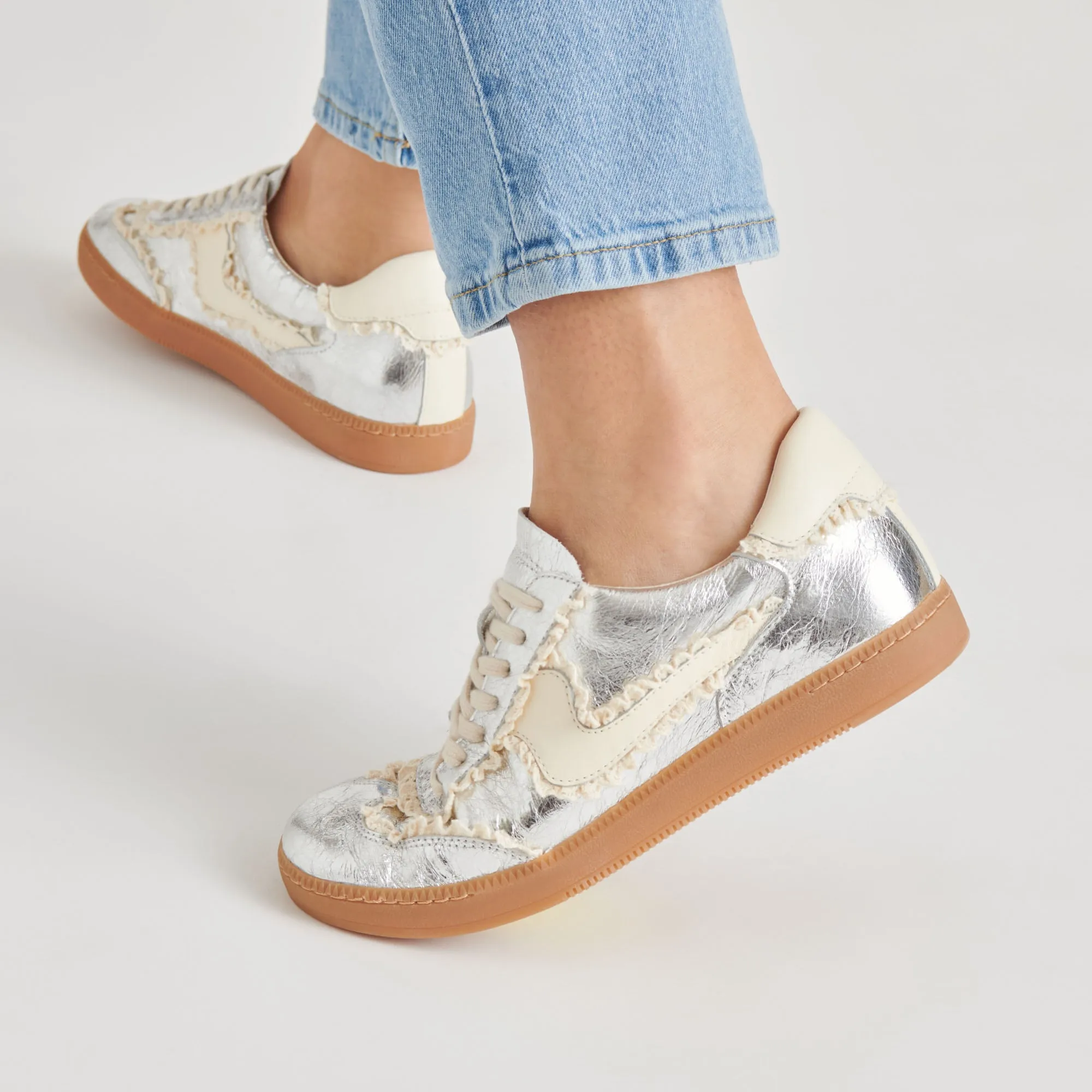 HINWEIS SPITZENSCHUHE SILBER ANTIKE LEDER