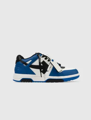 AUSSERHALB-DES-BÜROS-SNEAKER