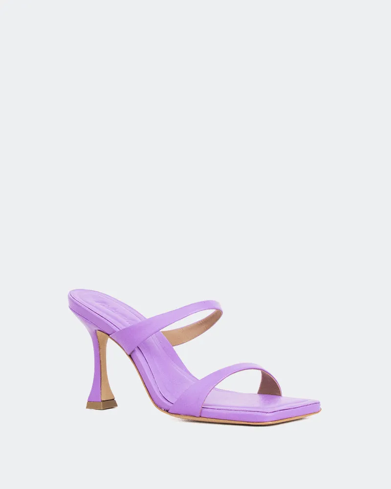 Pyramide, Leder in Violett/Violettes Leder