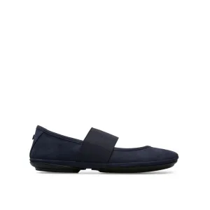 Rechte Ecco Schuhe