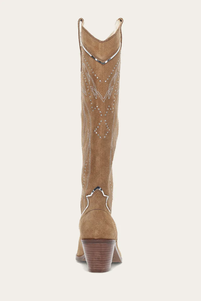 Sara Western Hoher Stollen