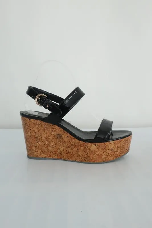 Sergio Rossi Lackleder Keilabsatz-Sandalen mit Korkplattform Größe 40