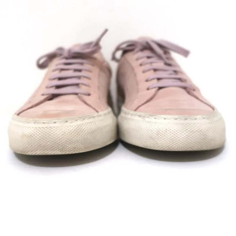 Damen Achilles Low Top Sneakers von Common Projects in Pink mit Perforiertem Wildleder Größe 38