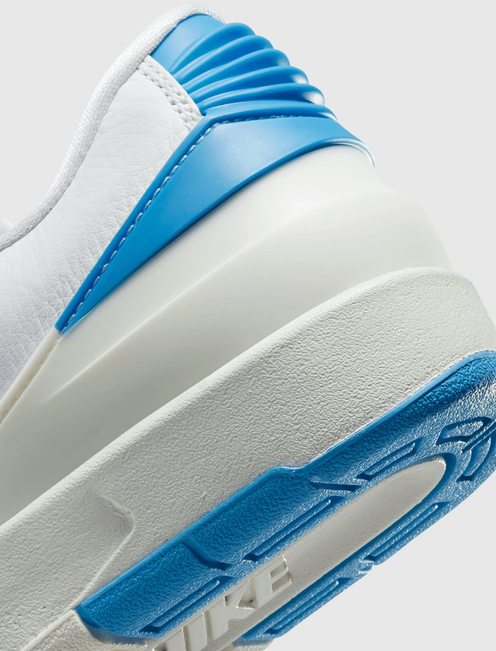 Damen AIR JORDAN 2 RETRO LOW 