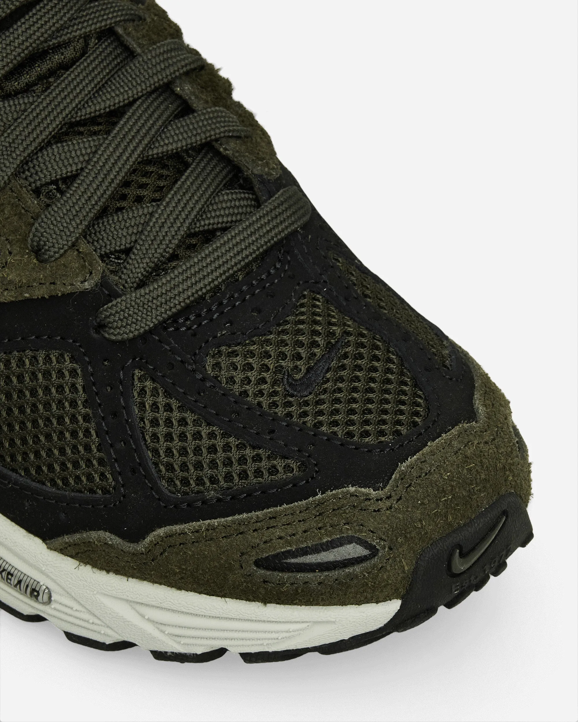 Nike Air Pegasus 2005 Sneakers in Sequoia / Schwarz