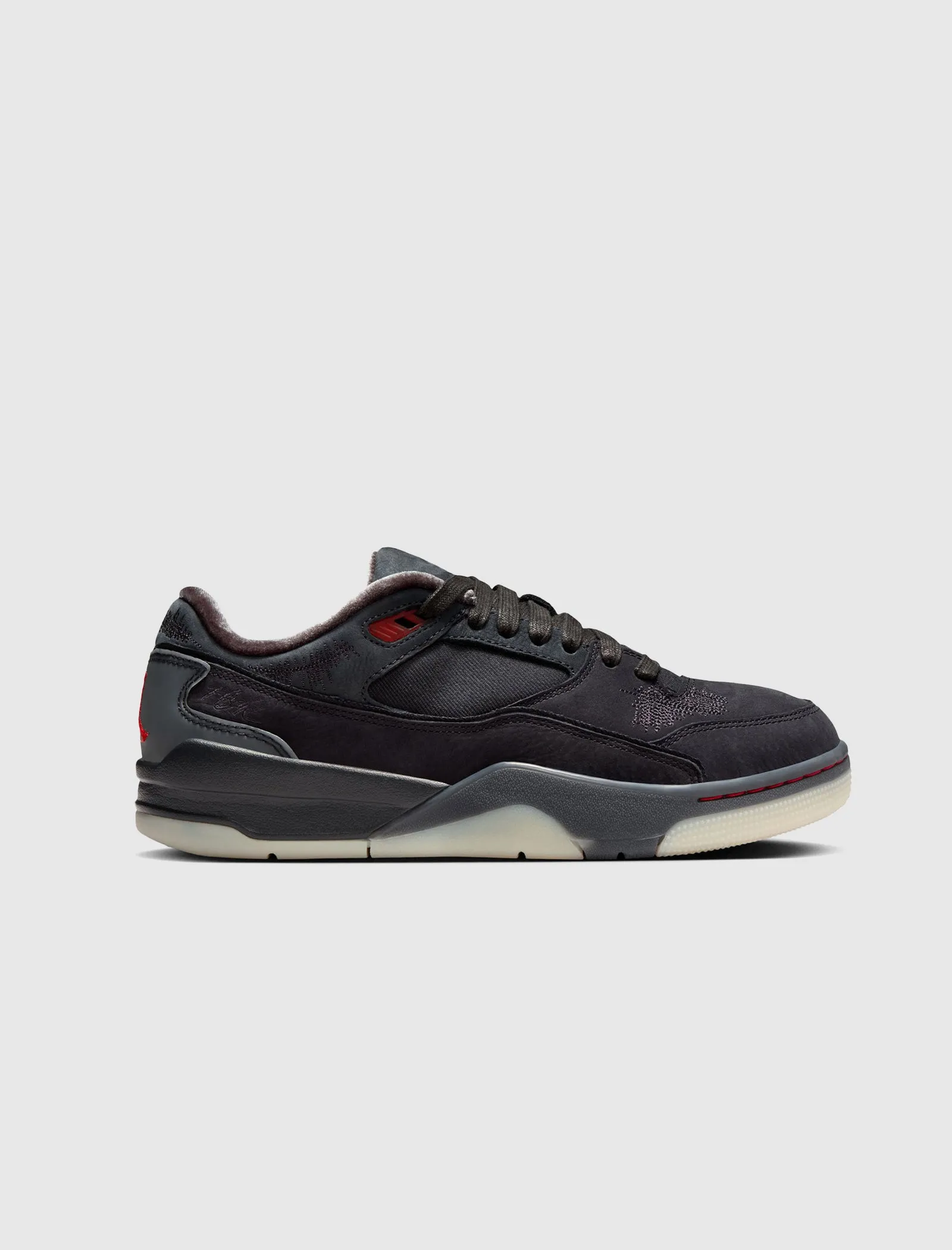 Damen WHO DECIDES WAR X JORDAN FLIGHT COURT 