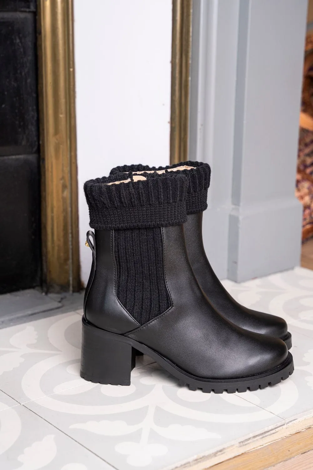 Zodiac Vegan-Leder Stiefeletten | Schwarz
